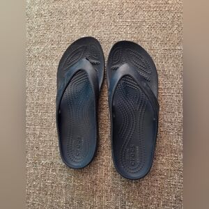 Crocs Ionic Women's Thong Sandals Size 7 Blue Comfortable Slides Flip Flop